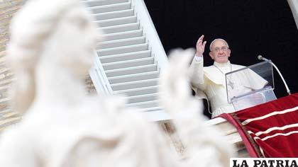 Papa Francisco manda mensaje de paz a Siria