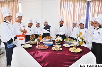Gastronomía internacional con los alumnos de Infocal