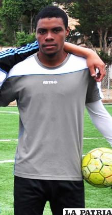 El guardameta de Deportivo Kala, una de las figuras del campeonato
