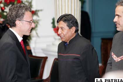 Saludo protocolar del canciller David Choquehuanca, con los embajadores que cumplen misión diplomática en nuestro país