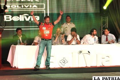 Walter Nosiglia durante la presentación de la prueba