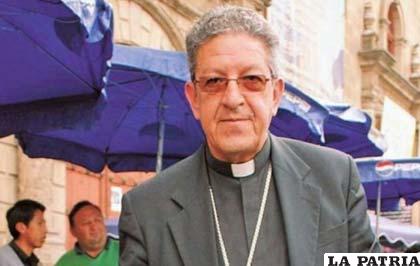 Monseñor Edmundo Abastoflor