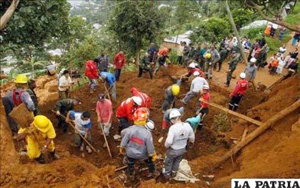 Varios  muertos y desaparecidos  tras alud en sudoeste de Colombia