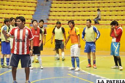 Mario Saavedra dirige a la selección orureña Sub-23