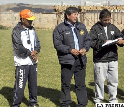 Cárdenas junto a Fernández y Sandy