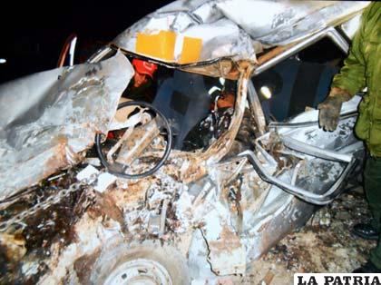El cuerpo del conductor no resistió las heridas del accidente