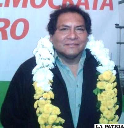 El candidato a gobernador por Arriba Oruro, Henry Ramírez