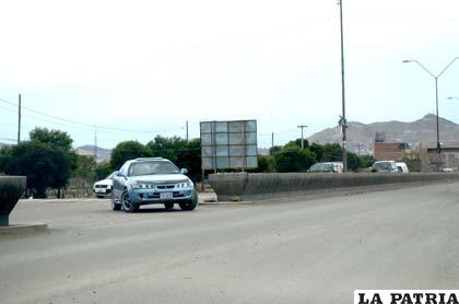El infractor dobló por donde no debía