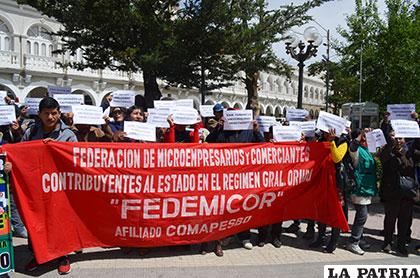 Contribuyentes protestaron contra el sistema de facturación virtual