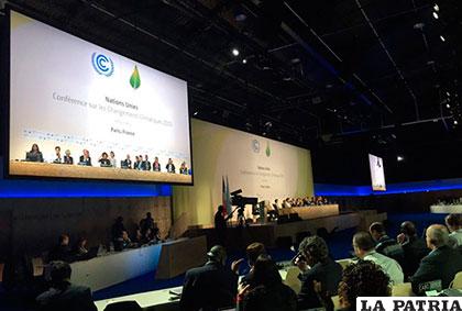 Foro internacional de la COP 21 en París /noticias.masverdedigital.com