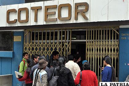 Una vez más se frustran las elecciones en Coteor