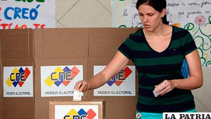 Venezolanos eligieron a sus parlamentarios /CNN