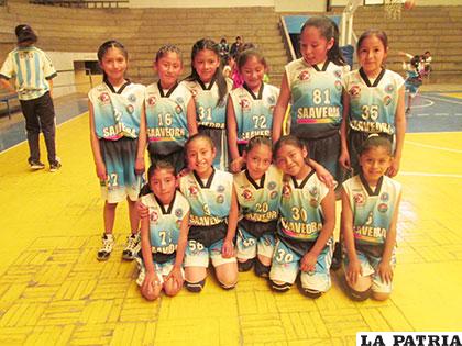 Las integrantes de Saavedra en Premini niñas