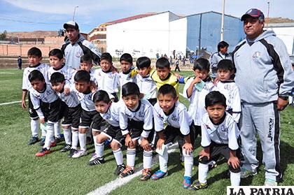 El plantel de Oruro Royal ganó el título pero está en veremos por la impugnación