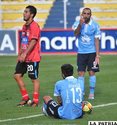 Bolívar con el objetivo de recuperarse ganando a Petrolero