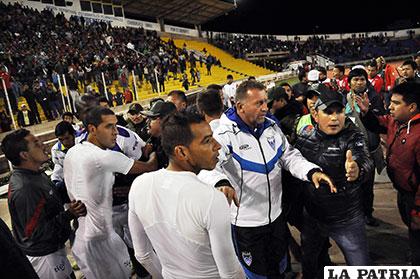 Los disturbios fueron al final del partido entre Universitario y Sport Boys 