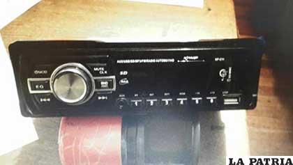 Los cacos robaron esta radio