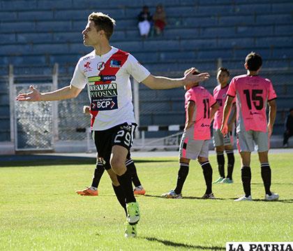 Alessandrini hizo doblete en el partido para la victoria de Nacional