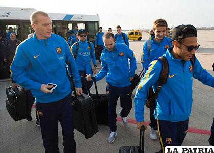Los jugadores de Barcelona volaron 13 horas hasta Tokio