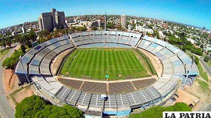 El histórico Centenario en Montevideo - Uruguay /claro.com