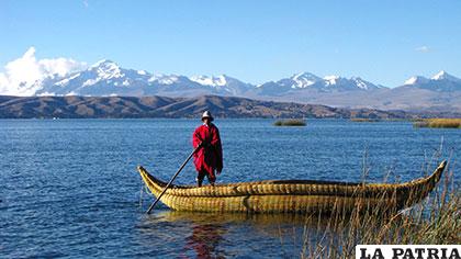 El lago Titicaca, el más grande del país /tripme5.com