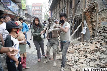 Un terremoto de magnitud 7,8 sacudió Nepal el sábado 25 de abril
