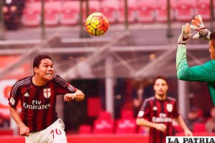 El colombiano Bacca fue autor del gol de la victoria del Milan