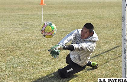 Robles se quedará en San José, aseguran los directivos