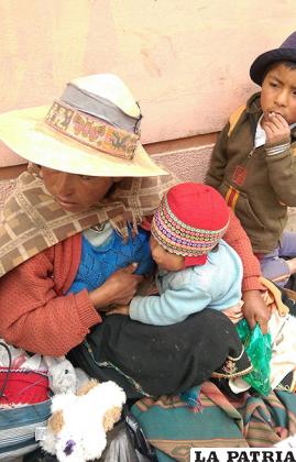 Esta época centenares de migrantes llegan a Oruro