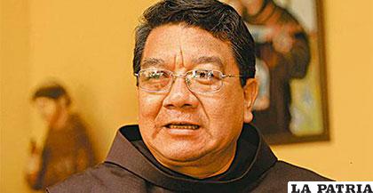 Monseñor Pesoa, en representación de la Iglesia asegura que no están de acuerdo con el cambio de identidad