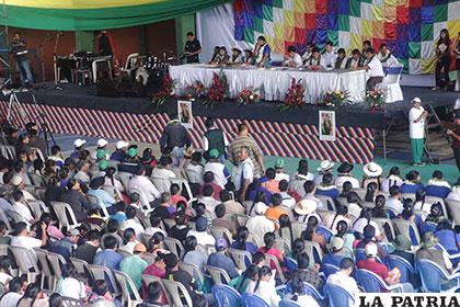 El Presidente Evo Morales en Chimoré con las federaciones del trópico