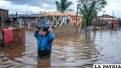 Cientos de personas fueron auxiliadas en el Sur de Brasil