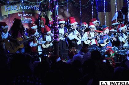 Se volverán a escuchar los villancicos propios de la época navideña /Archivo