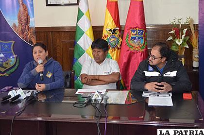 Anuncian que doble vía Oruro-Challapata comenzará a ser construida el 2017