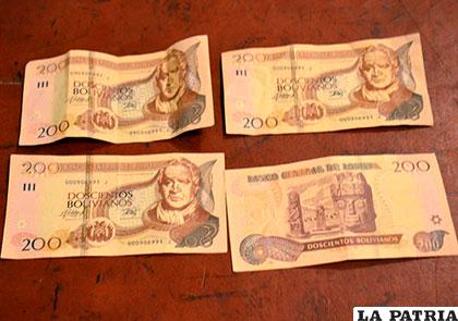 Los billetes tenían la misma serie y numeración