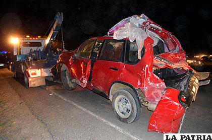 El accidente ocurrido la noche del domingo reciente enlutó a muchas familias bolivianas /Archivo