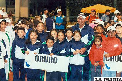 Valerio Almaraz, entrenador de tenis, estuvo a cargo de varias selecciones