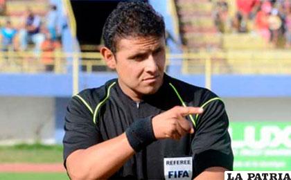 Gery Vargas, árbitro orureño /benditofutbol.com