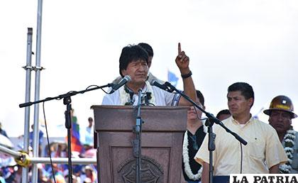 Pese a observaciones, proclaman a Morales como candidato del MAS, para las elecciones de 2019 /ABI.BO