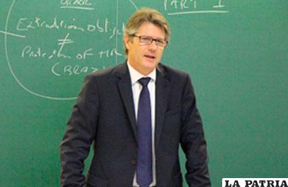 Jean-Marc Thouvenin, pertenece al Centro de Derecho Internacional de Nanterre /ANF