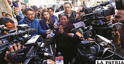 La ex ministra llega a la Fiscalía de La Paz para prestar su declaración /eldeber.com.bo