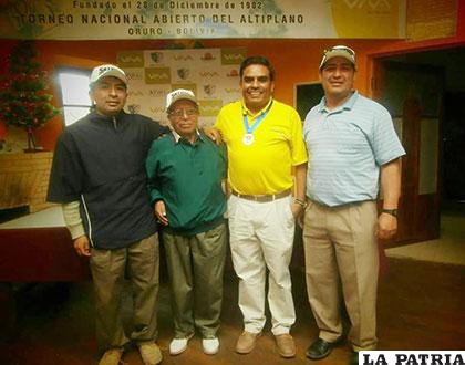Integrantes del directorio del Oruro Golf Club