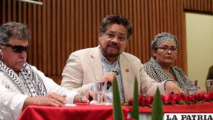 Miembros de las FARC piden proteger el acuerdo de paz