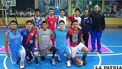 Integrantes de la selección de Oruro categoría U-17 