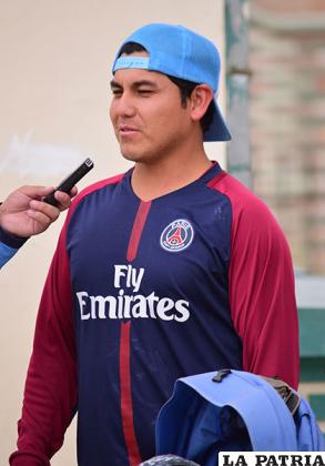 GROVER CAMACHO BARRIENTOS: 
