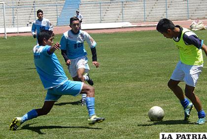 El combinado masculino entrena en doble turno