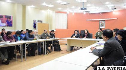 La reunión entre médicos y el Ministerio de Salud durante el jueves