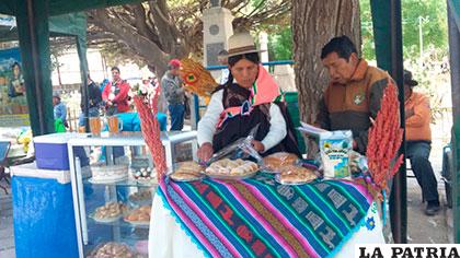 Una de las expositoras en el encuentro internacional