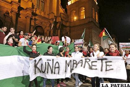 Movimiento de mujeres en contra de la repostulación de Evo Morales