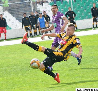Alejandro Chumacero es figura indiscutible en The Strongest /APG